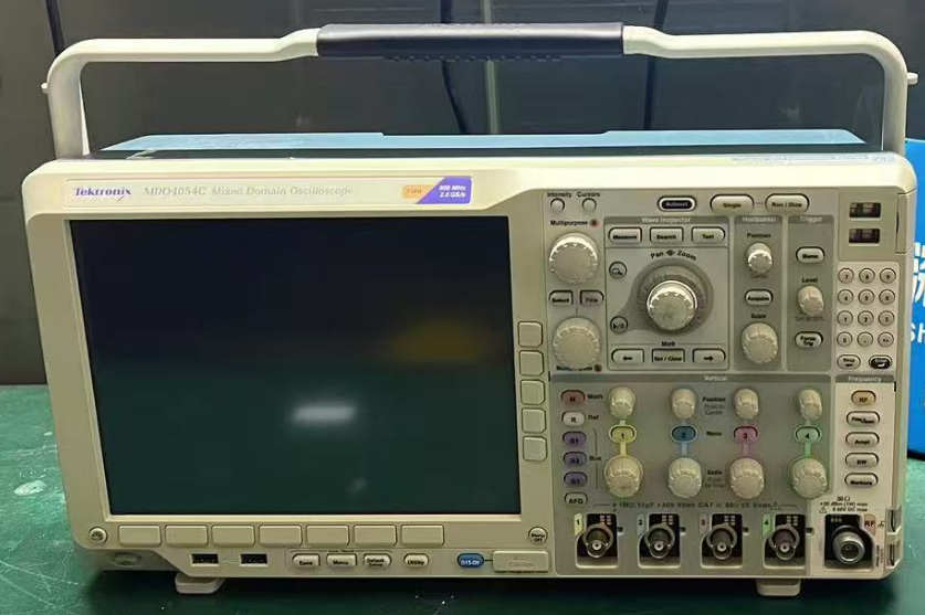 泰克  MDO4054C 示波器