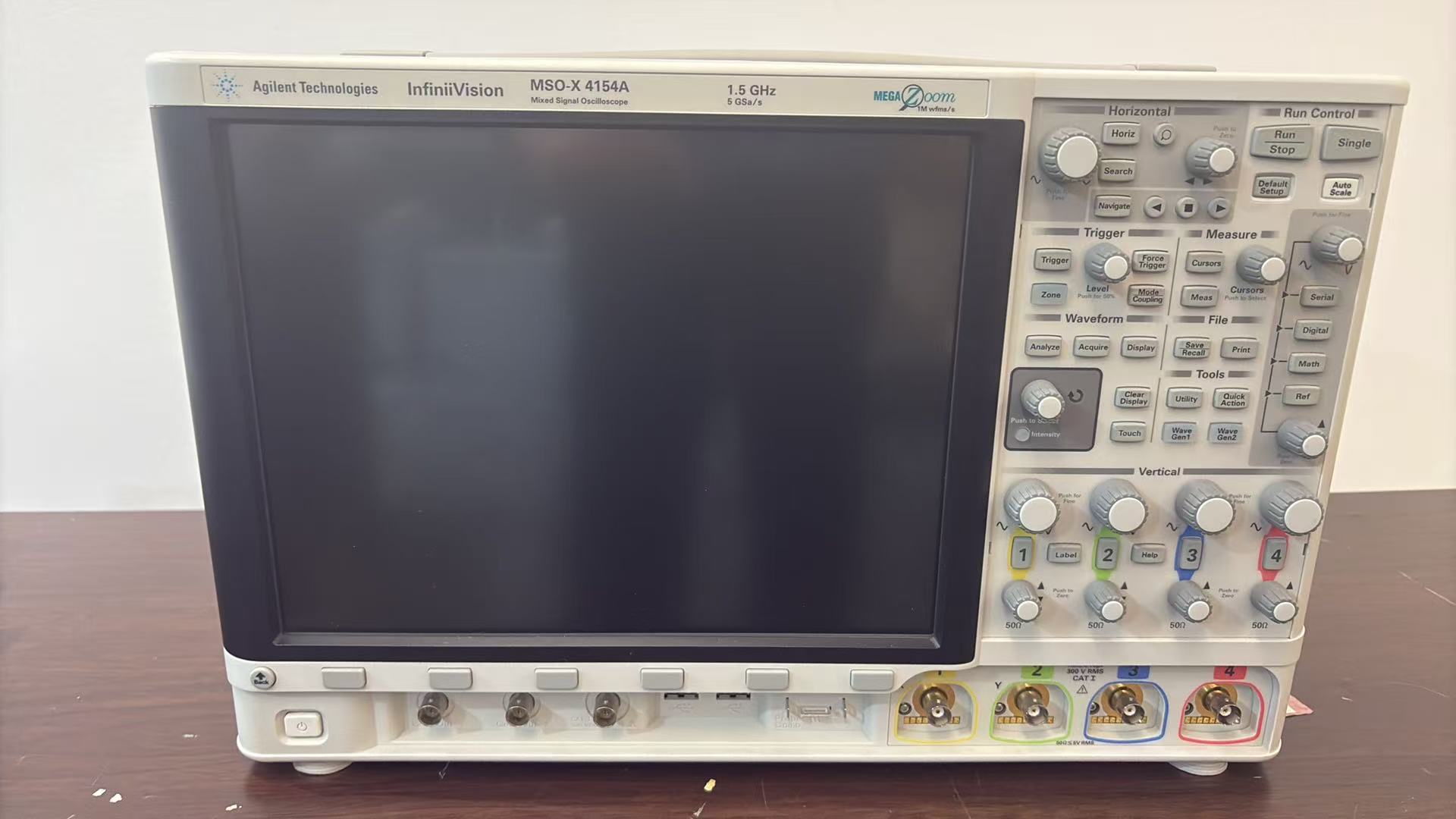 Mixed Signal Oscilloscope