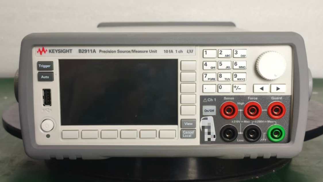 Precision power supply